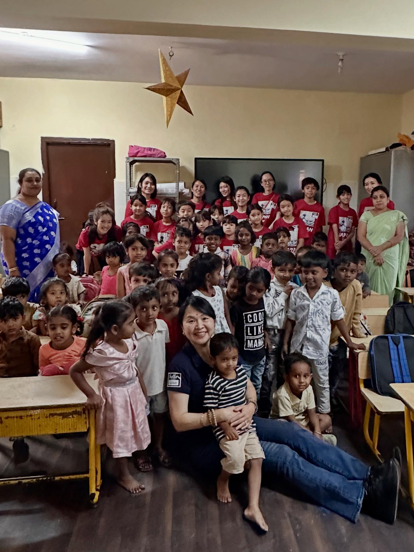 子供、スマイルの画像のようです